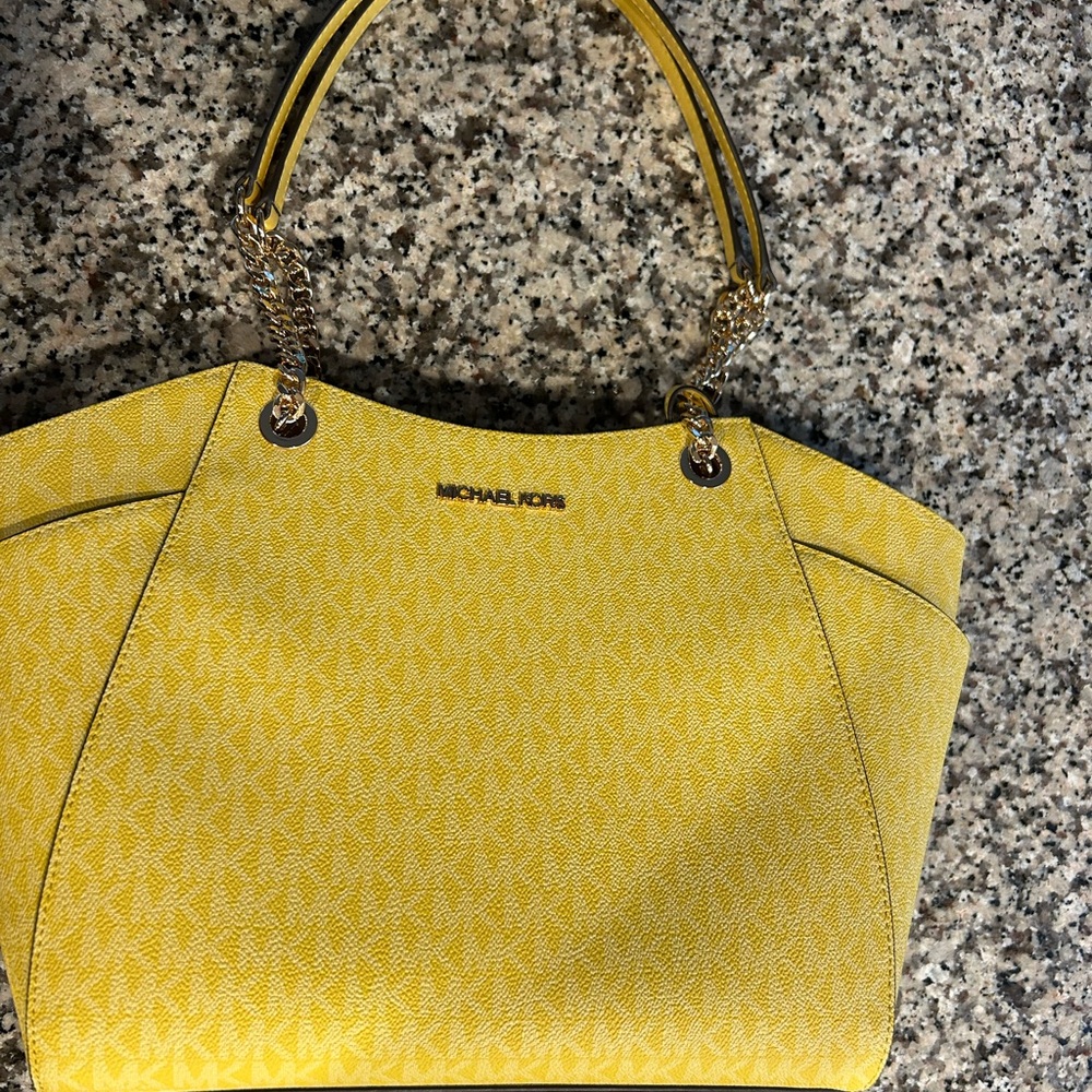Michael Kors Yellow Shoulder Bag with Structured Design - Picture 7 of 7